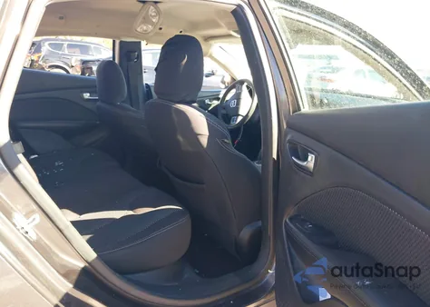 2015 Dodge Dart Sxt z USA, uszkodzony, nr VIN 1C3CDFBB9FD223906